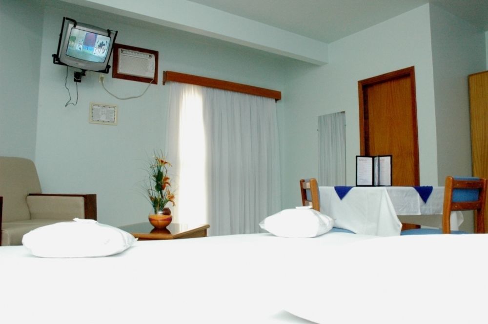 Serras Hotel Rondonópolis Eksteriør billede